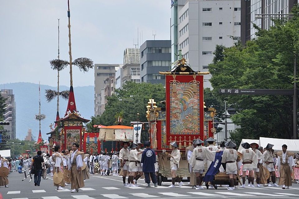 祇園祭御池通